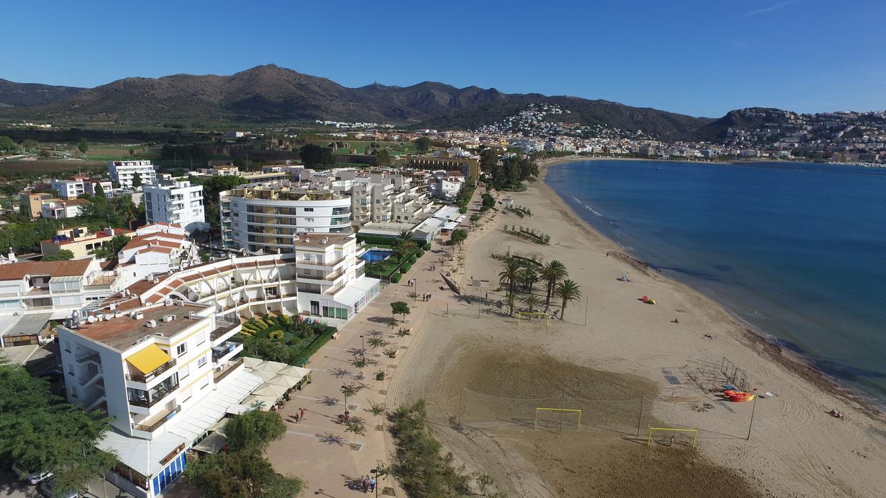 Inmosantos Oasis E2 Daire Roses Dış mekan fotoğraf